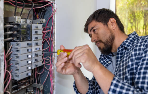 Best Emergency Electrician Near Me  in Lake Holiday, VA